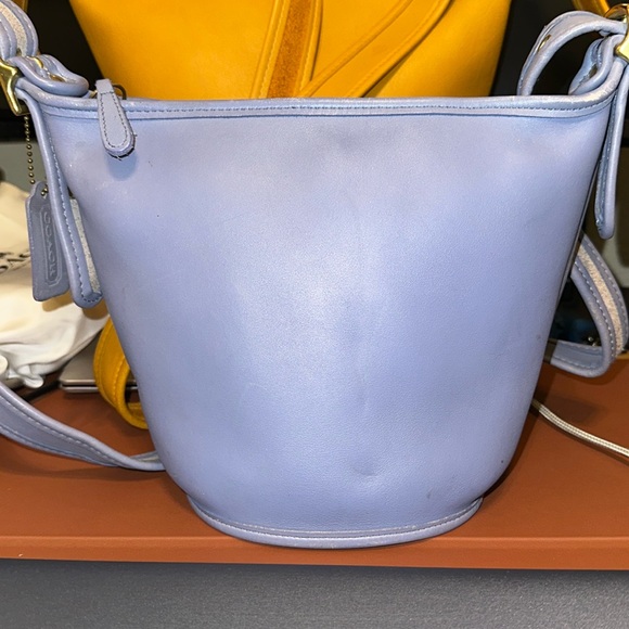 VINTAGE COACH MAGGIE DUFFLE CROSSBODY BAG PERIWINKLE BLUE 9019 USA - Picture 2 of 16